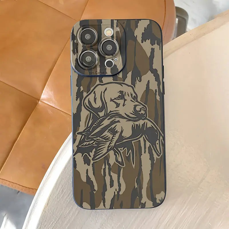 5-Piece Camouflage Hunting Dog & Duck Print Mobile Phone Accessories Set: Shockproof TPU Case, Charger Head Cover, Cable Protector, and Storage Rope for iPhone 6-17 Pro Max